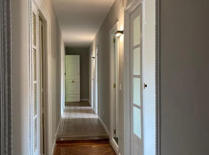 Palacete Plaza Mayor * 엘부르고데오스마