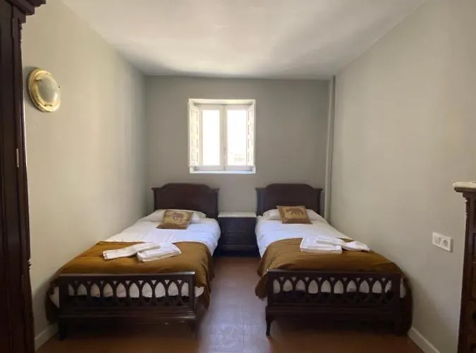 Palacete Plaza Mayor 엘부르고데오스마