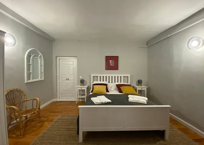 Palacete Plaza Mayor 아파트 엘부르고데오스마